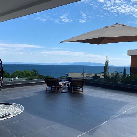 Sea View Deluxe Apartment Fiume Esterno foto