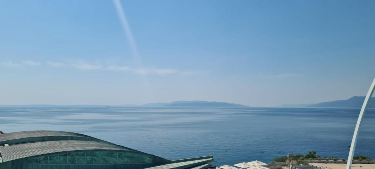 Sea View Deluxe Apartment Fiume Esterno foto