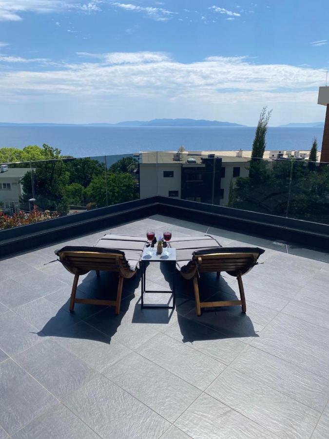 Sea View Deluxe Apartment Fiume Esterno foto